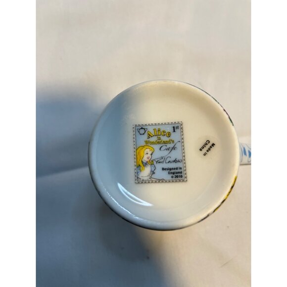 Alice In Wonderland Coffee Mug Tea Party Mad Hatter 9 oz - Picture 7 of 12